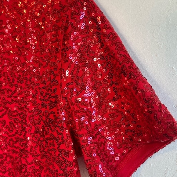 DKNY women’s XS red sequin short sleeve top. NWT - Picture 2 of 13